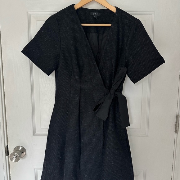 COS TIE-UP WOOL DRESS - Picture 3 of 6